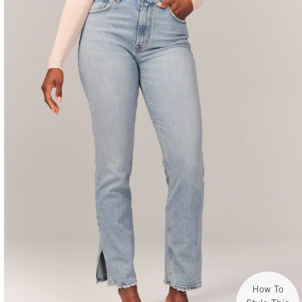 Abercrombie Women's Curve Love 90s Ultra High Rise Straight Jeans